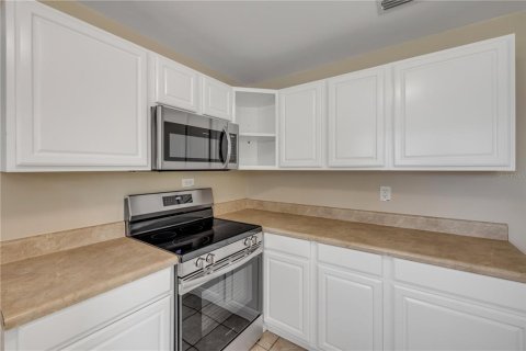 House in Edgewater, Florida 2 bedrooms, 102.01 sq.m. № 1847326 - photo 28