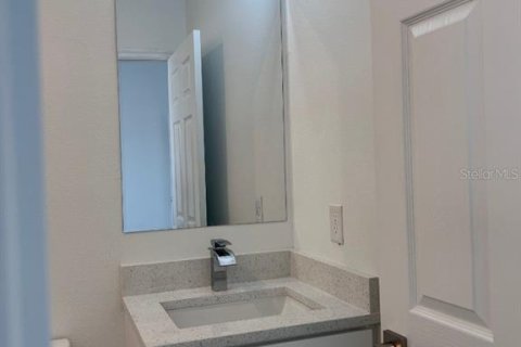 Villa ou maison à louer à Poinciana, Floride: 3 chambres, 98.1 m2 № 2413899 - photo 14