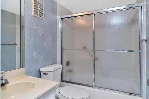 Купить кондоминиум в Санрайз, Флорида 2 спальни, 89.19м2, № 742138 - фото 1