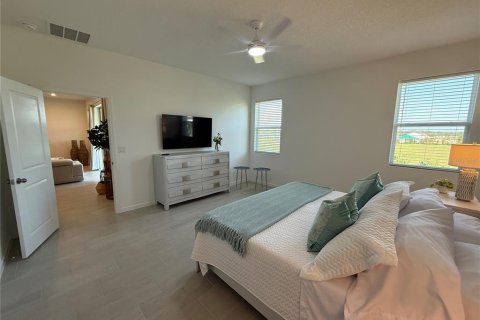 Casa en alquiler en Kissimmee, Florida, 4 dormitorios, 189.71 m2 № 1895133 - foto 5