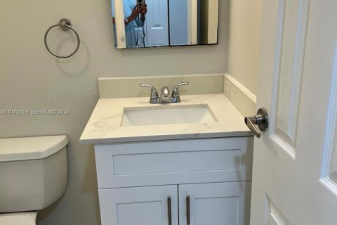 Copropriété à louer à Sunny Isles Beach, Floride: 1 chambre, 92.07 m2 № 1999231 - photo 9