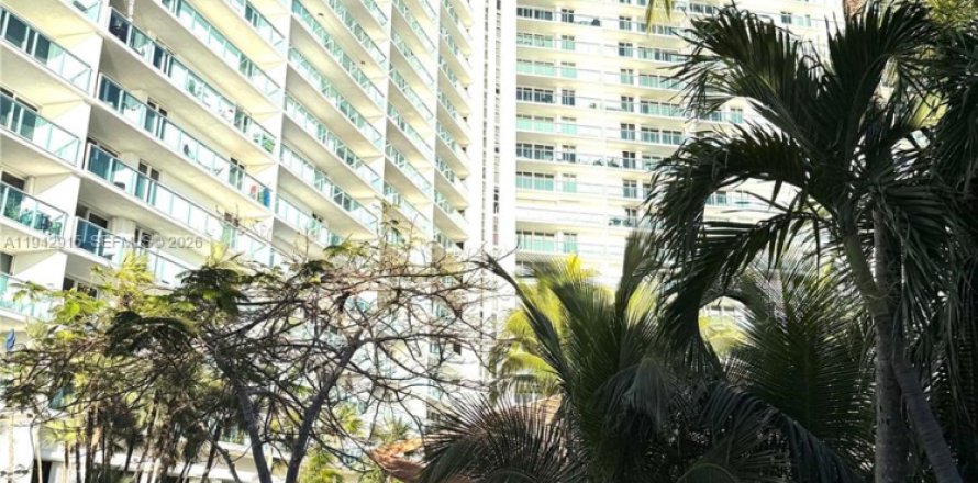 Condo à Sunny Isles Beach, Floride, 1 chambre  № 1999231