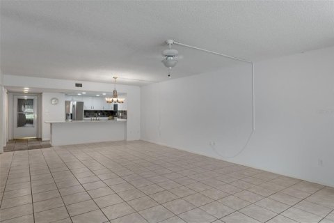 Condominio en venta en Homosassa, Florida, 2 dormitorios, 152.64 m2 № 1919342 - foto 24