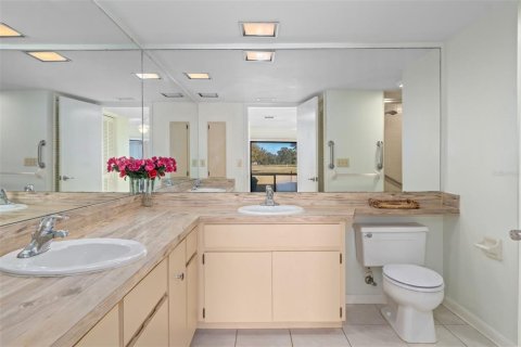 Condominio en venta en Homosassa, Florida, 2 dormitorios, 152.64 m2 № 1919342 - foto 18