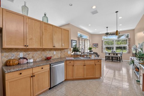 Villa ou maison à vendre à Wellington, Floride: 4 chambres, 209.03 m2 № 2185182 - photo 10