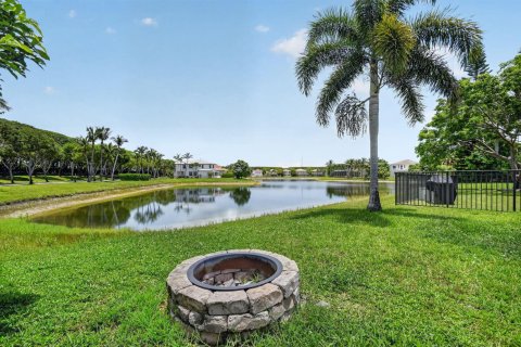 Villa ou maison à vendre à Wellington, Floride: 4 chambres, 209.03 m2 № 2185182 - photo 30
