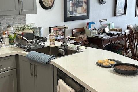 Condo in Miami, Florida, 2 bedrooms  № 1822193 - photo 4