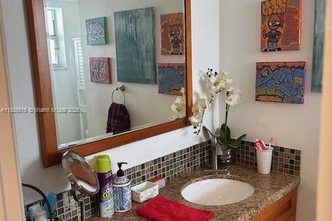 Condo in Miami, Florida, 2 bedrooms  № 1822193 - photo 21