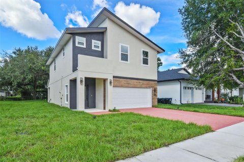 Casa en venta en Orlando, Florida, 3 dormitorios, 209.03 m2 № 1898680 - foto 1
