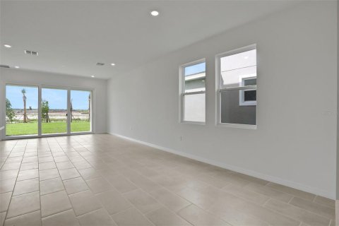 Villa ou maison à vendre à Punta Gorda, Floride: 4 chambres, 195.37 m2 № 2202722 - photo 5