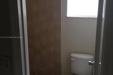 Adosado en venta en Sunrise, Florida, 3 dormitorios, 118.54 m2 № 1978906 - foto 4