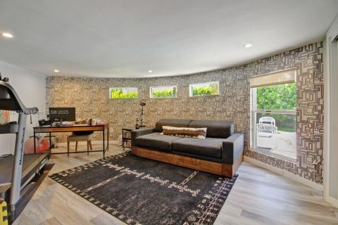 House in Fort Lauderdale, Florida 3 bedrooms, 186.18 sq.m. № 1857303 - photo 3