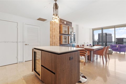 Condominio en venta en Miami, Florida, 2 dormitorios, 112.04 m2 № 1980062 - foto 7