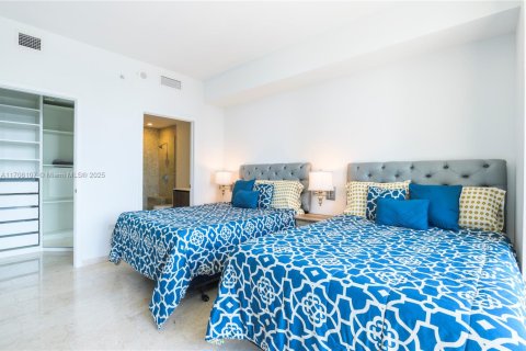 Condominio en venta en Miami, Florida, 2 dormitorios, 112.04 m2 № 1980062 - foto 18