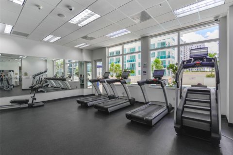 Снять в аренду кондоминиум в Майами, Флорида 1 спальня, 76.64м2, № 1959377 - фото 28