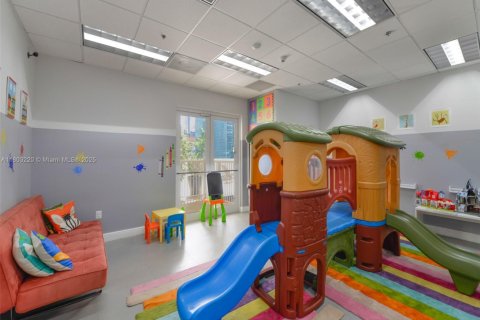 Снять в аренду кондоминиум в Майами, Флорида 1 спальня, 76.64м2, № 1959377 - фото 29