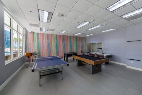 Снять в аренду кондоминиум в Майами, Флорида 1 спальня, 76.64м2, № 1959377 - фото 26