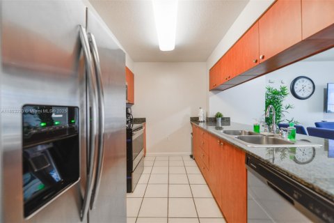 Снять в аренду кондоминиум в Майами, Флорида 1 спальня, 76.64м2, № 1959377 - фото 8