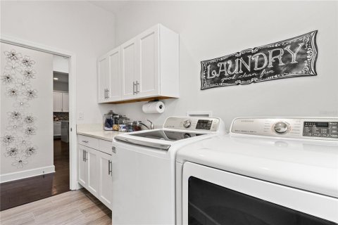 Villa ou maison à vendre à Riverview, Floride: 2 chambres, 166.39 m2 № 1734139 - photo 27