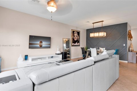 Villa ou maison à vendre à Miami, Floride: 4 chambres, 206.52 m2 № 1859174 - photo 27