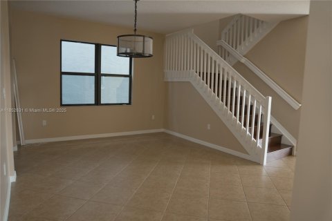 Villa ou maison à vendre à Miami, Floride: 4 chambres, 206.52 m2 № 1859174 - photo 11