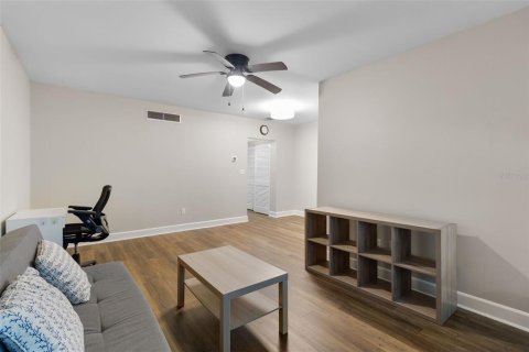 Copropriété à vendre à Maitland, Floride: 1 chambre, 56.86 m2 № 2215887 - photo 4