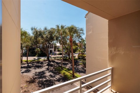 Condominio en venta en Saint Petersburg, Florida, 4 dormitorios, 377.65 m2 № 2101813 - foto 3
