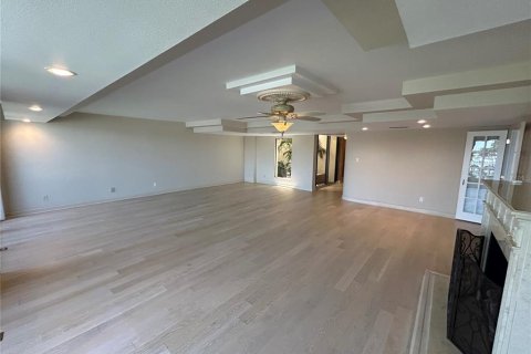 Condominio en venta en Saint Petersburg, Florida, 4 dormitorios, 377.65 m2 № 2101813 - foto 11