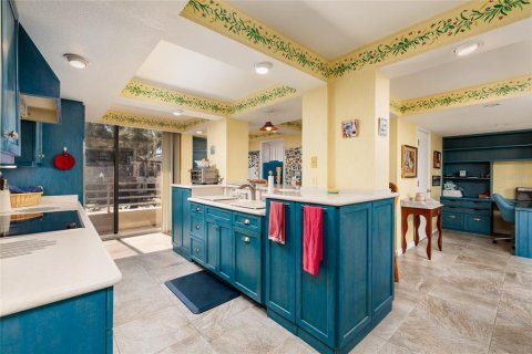 Condominio en venta en Saint Petersburg, Florida, 4 dormitorios, 377.65 m2 № 2101813 - foto 18