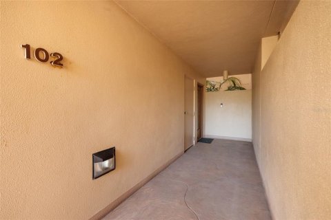 Condominio en venta en Saint Petersburg, Florida, 4 dormitorios, 377.65 m2 № 2101813 - foto 4