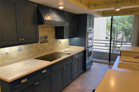 Condominio en venta en Saint Petersburg, Florida, 4 dormitorios, 377.65 m2 № 2101813 - foto 19
