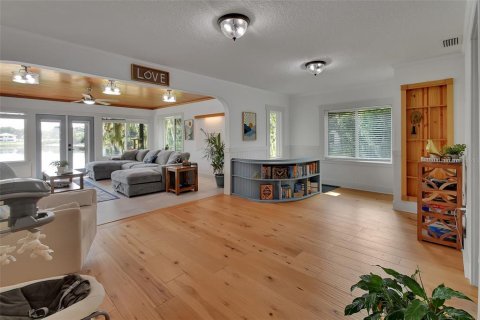 Casa en venta en DeLand, Florida, 3 dormitorios, 278.71 m2 № 1876288 - foto 11