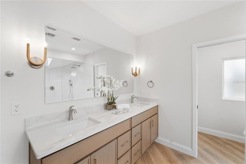 Casa en venta en Lake Mary, Florida, 4 dormitorios, 283.72 m2 № 2383697 - foto 23