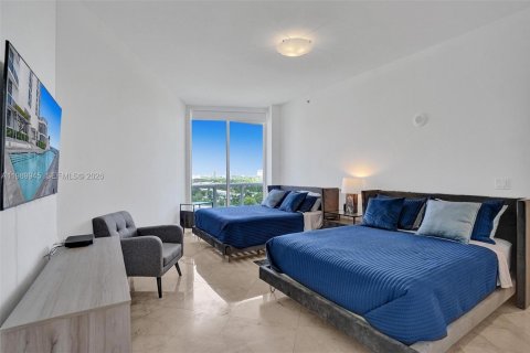 Condominio en venta en Sunny Isles Beach, Florida, 2 dormitorios, 133.31 m2 № 2051988 - foto 23
