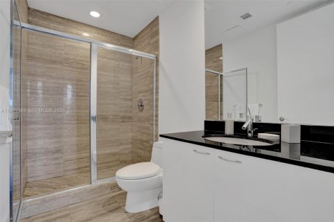 Condominio en venta en Sunny Isles Beach, Florida, 2 dormitorios, 133.31 m2 № 2051988 - foto 28