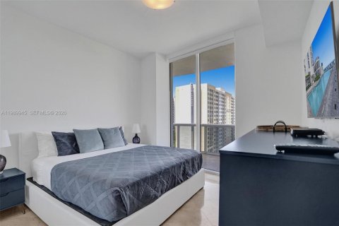 Condominio en venta en Sunny Isles Beach, Florida, 2 dormitorios, 133.31 m2 № 2051988 - foto 27