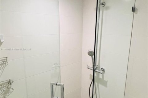Condominio en venta en Miami Beach, Florida, 2 dormitorios, 95.69 m2 № 1892199 - foto 27