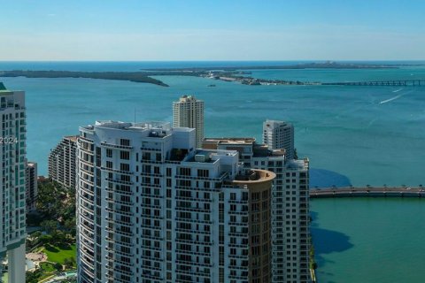 Condo in Miami, Florida, 3 bedrooms  № 1775131 - photo 2