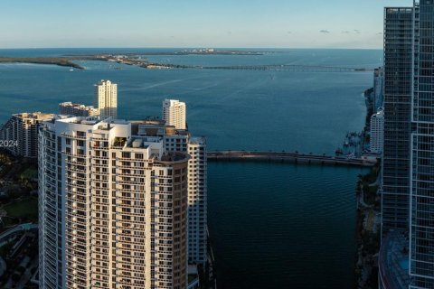 Condo in Miami, Florida, 3 bedrooms  № 1775131 - photo 3