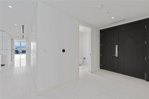 Condo in Miami, Florida, 3 bedrooms  № 1775131 - photo 6