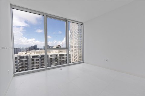 Condo in Miami, Florida, 3 bedrooms  № 1775131 - photo 26