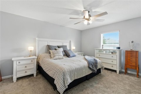 House in Osteen, Florida 3 bedrooms, 145.02 sq.m. № 1836894 - photo 24