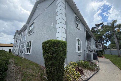 Apartment in Hudson, Florida 2 bedrooms, 102.47 sq.m. № 2111056 - photo 4