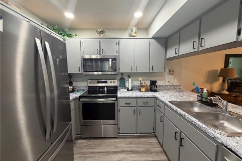 Apartment in Hudson, Florida 2 bedrooms, 102.47 sq.m. № 2111056 - photo 16