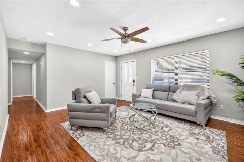 Casa en venta en Temple Terrace, Florida, 3 dormitorios, 134.62 m2 № 1904995 - foto 12
