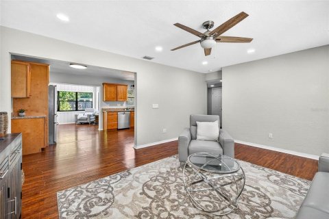 Villa ou maison à vendre à Temple Terrace, Floride: 3 chambres, 134.62 m2 № 1904995 - photo 11