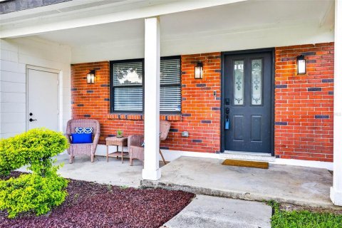 Casa en venta en Temple Terrace, Florida, 3 dormitorios, 134.62 m2 № 1904995 - foto 5