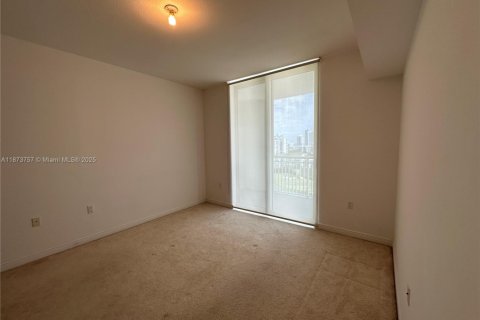 Copropriété à vendre à Hallandale Beach, Floride: 2 chambres, 100.43 m2 № 1944000 - photo 18