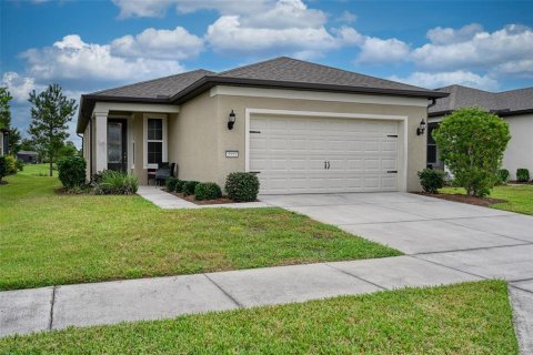 House in Ocala, Florida 2 bedrooms, 136.47 sq.m. № 2366797