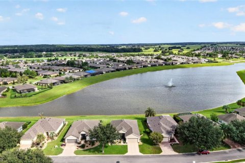 Villa ou maison à Ocala, Floride 3 chambres, 161.28 m2 № 2349301